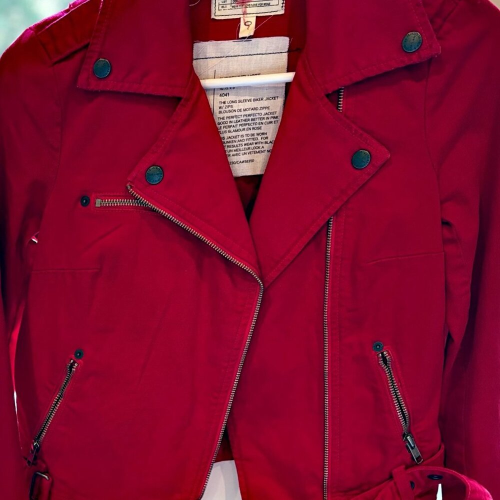 BRIGHT RED CURRENT ELLIOT JEAN JACKET SIZE 0